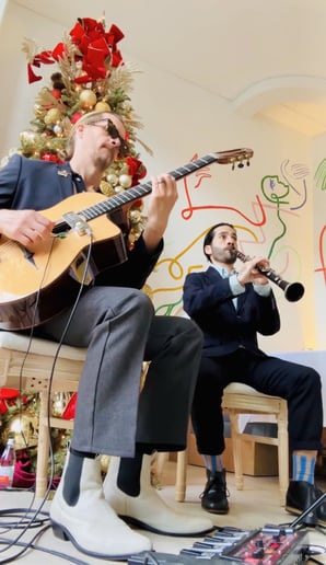 Gallery photo 7 of La Maro Swing