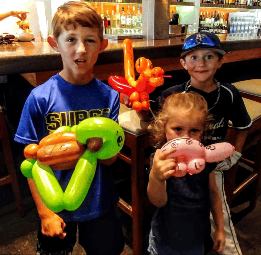Gallery photo 4 of Anna Taylor Caricaturist & Balloon Artist