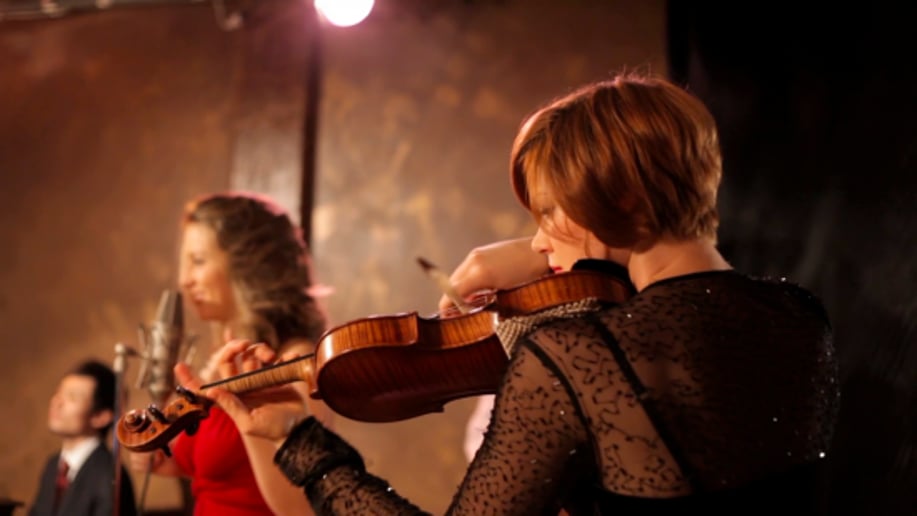 Gallery photo 8 of La Vie En Rose