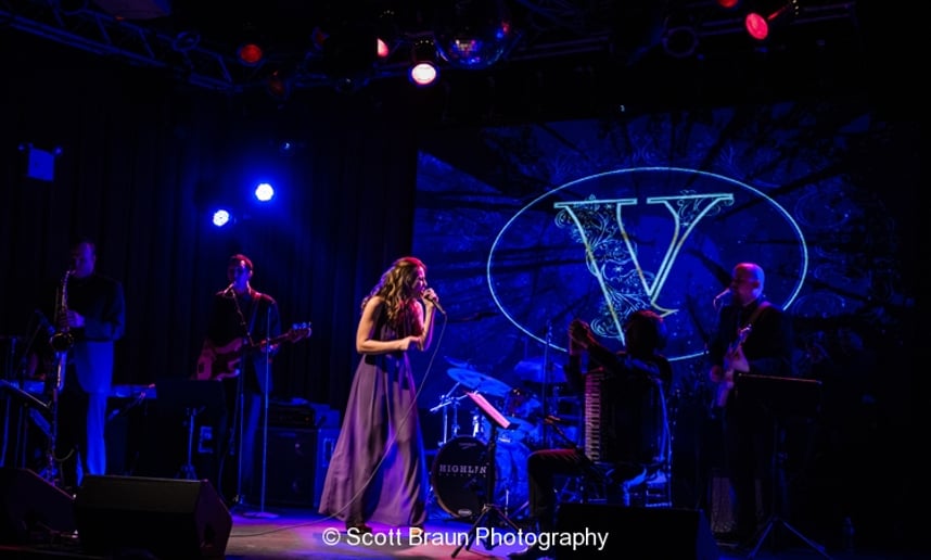 Gallery photo 26 of La Vie En Rose