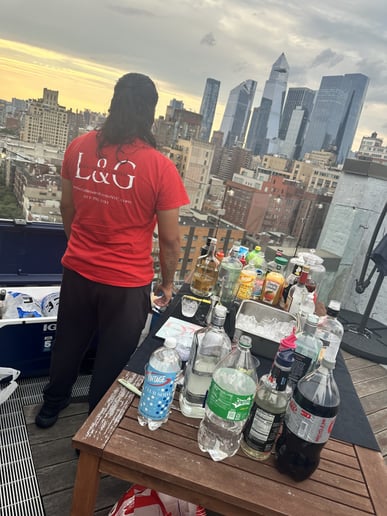 Gallery photo 17 of Ladies and Gents Bartending and Catering