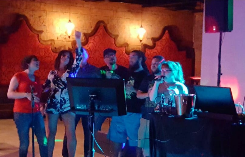 Gallery photo 3 of Double Dee Party Gras Karaoke