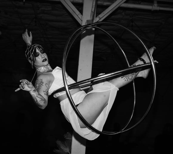 Gallery photo 4 of Lady Jay