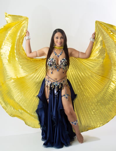 Gallery photo 1 of Lady Laura/Alma Latina Bellydance