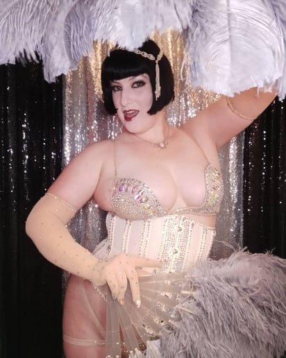 Gallery photo 10 of Lady Mekaella DeMure