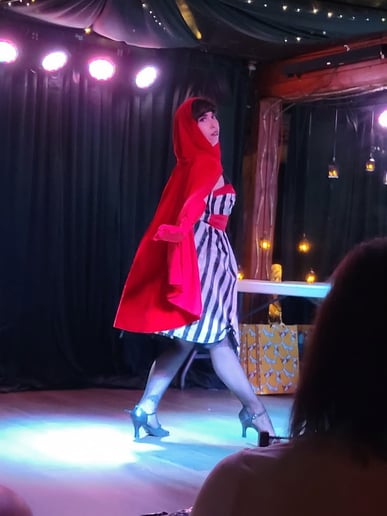 Gallery photo 1 of Lady Persephone