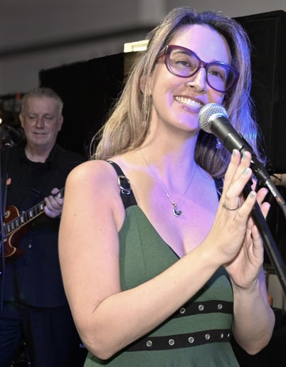 Gallery photo 1 of Lady Rae