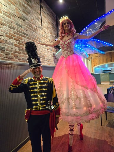 Gallery photo 6 of Lady Stiltwalker DFW