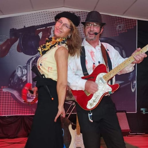 Gallery photo 5 of Lady & The Outlaw