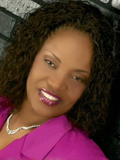 Gallery photo 4 of Lady Voncile Belcher