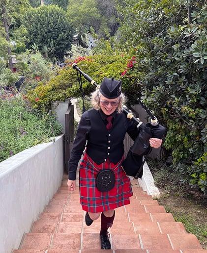 Gallery photo 1 of Megan Kenney Ladybagpiper