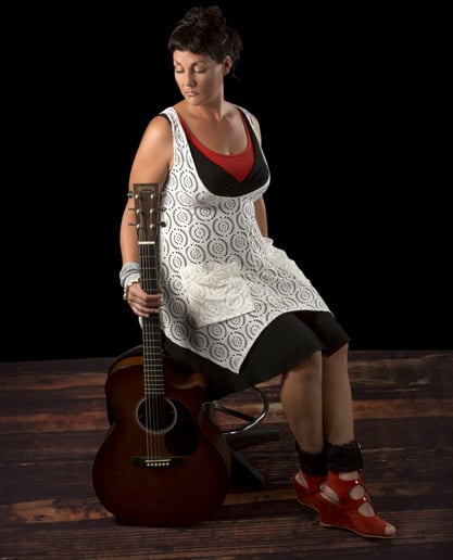 Gallery photo 3 of LadyLoveRebel