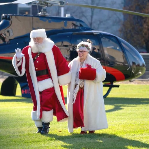 Gallery photo 3 of Lafayette Indiana Santa and Mrs. Merry Claus