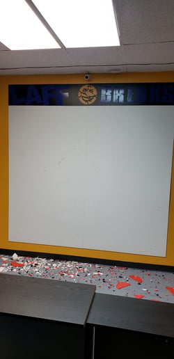 Gallery photo 3 of Laff Breaks