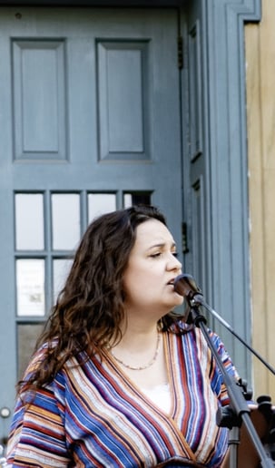 Gallery photo 1 of Laia Branch