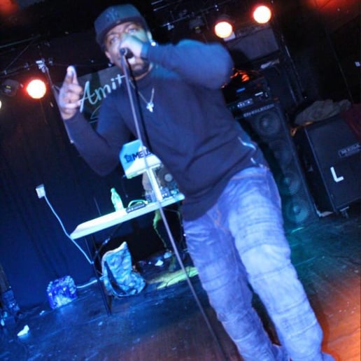 Gallery photo 1 of Lailo