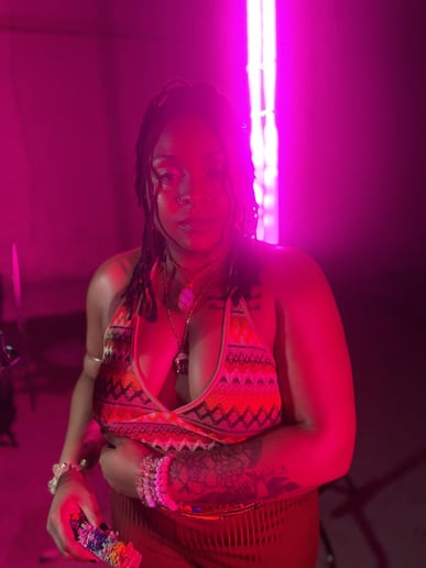 Gallery photo 4 of La'Key