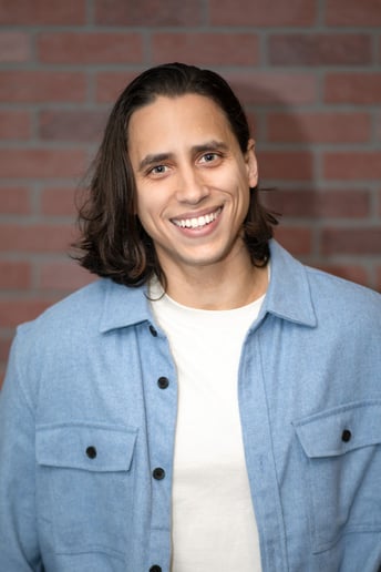 Gallery photo 1 of Lando Gonzalez