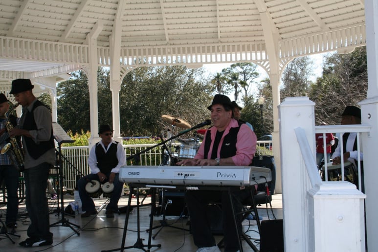 Gallery photo 10 of Lannie Battistini