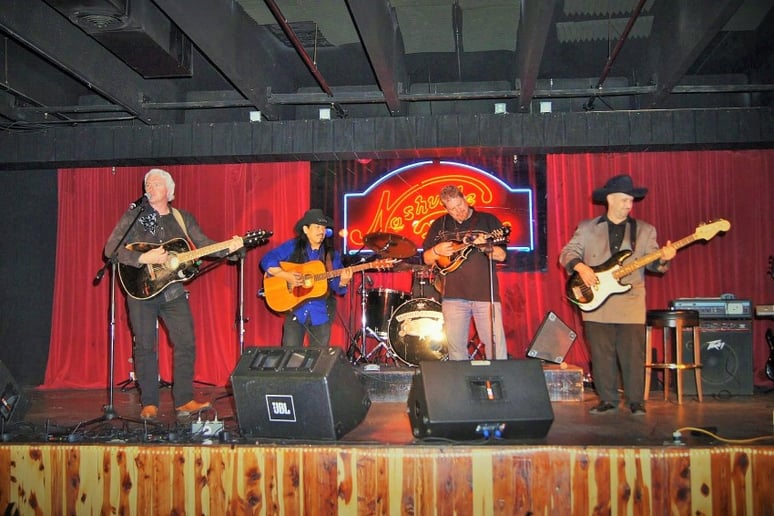 Gallery photo 9 of Larry Wilson  & God's Country Band