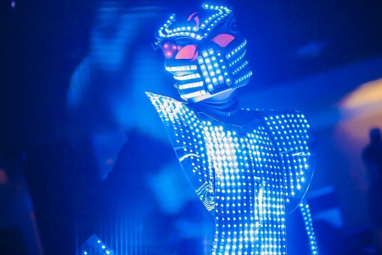 Gallery photo 5 of LED Robots CO2