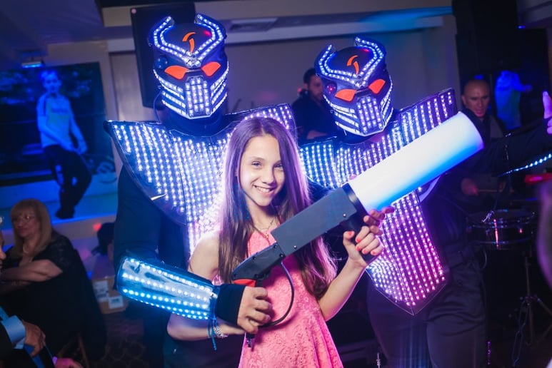 Gallery photo 4 of LED Robots CO2