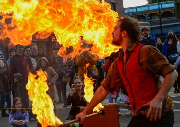 Gallery photo 1 of Last Ember
