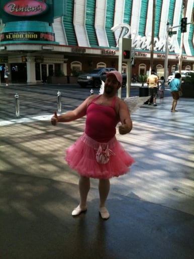 Gallery photo 1 of LasVegas Larry The Cable Guy
