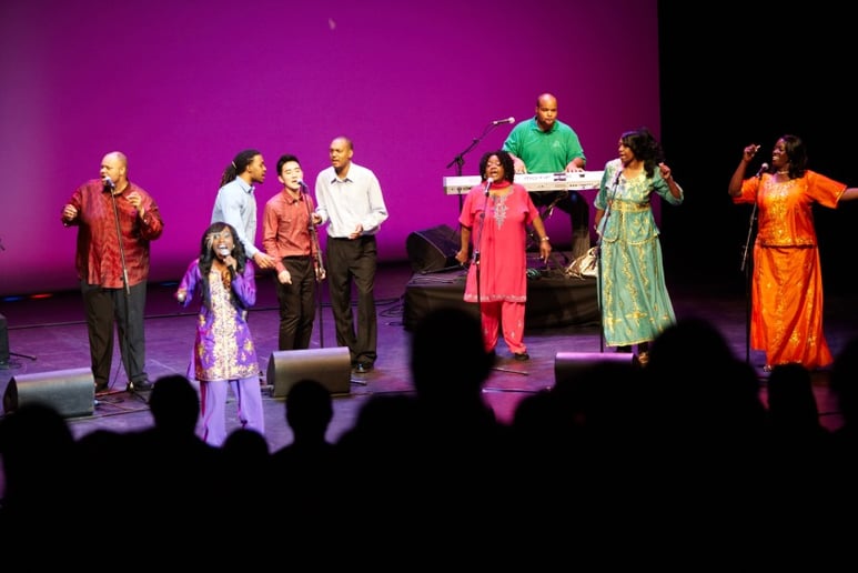 Gallery photo 6 of The Late Show's Gospel Choir