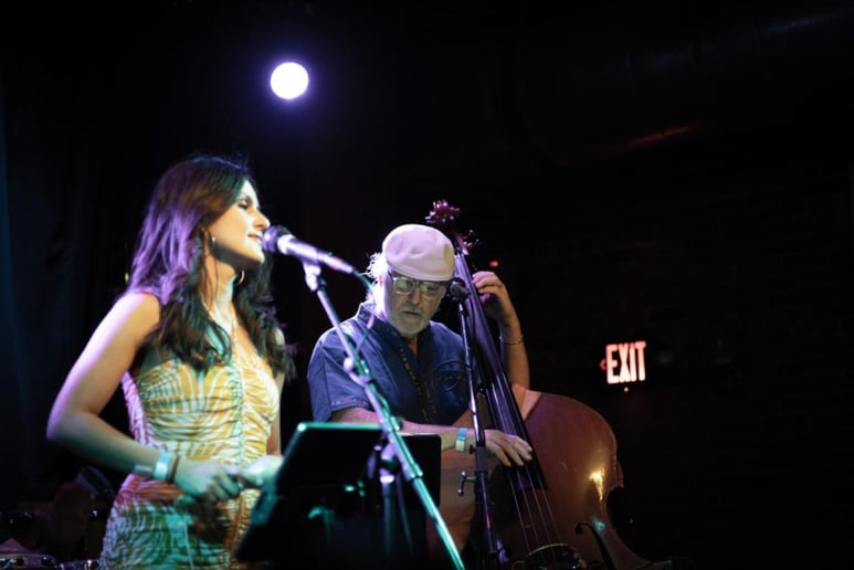 Gallery photo 2 of Monamor Latin Band