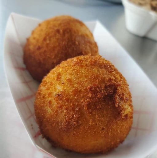 Gallery photo 5 of Latin Bites Food Trucks