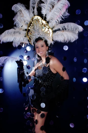 Gallery photo 3 of LATIN Divine