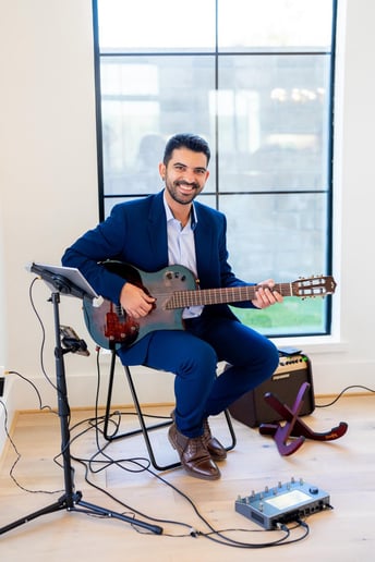 Gallery photo 2 of Latin Guitarist