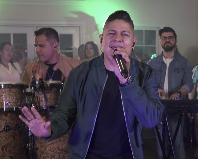 Gallery photo 2 of Latin Music Band - Evin Ramos Band