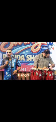 Gallery photo 31 of Puro Swing Band