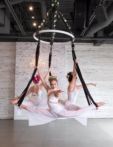 Gallery photo 1 of Laura Lawless Circus