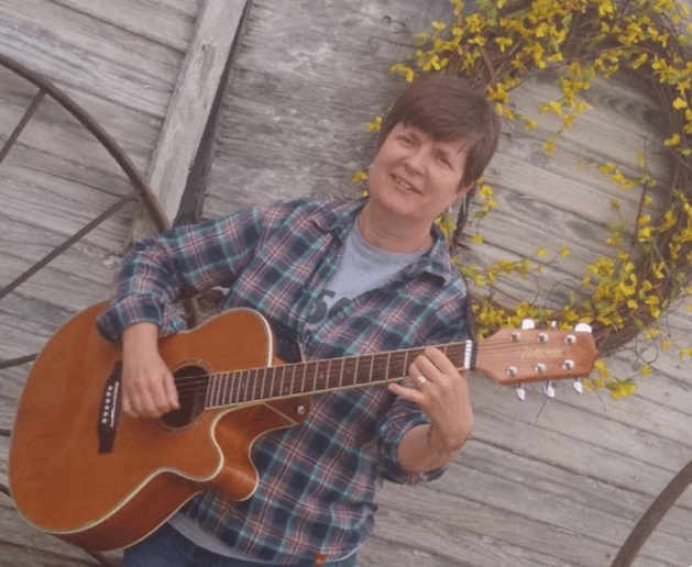 Gallery photo 2 of Laura Roberts-In His Calling Music