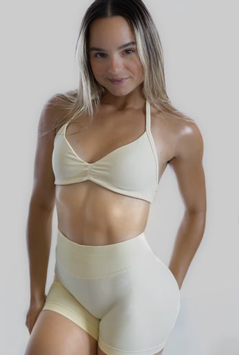 Gallery photo 5 of Laura Sulbaran