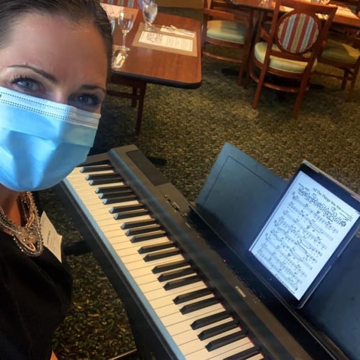 Gallery photo 8 of Laurel Hart - Professional Piano