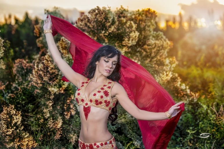 Gallery photo 34 of Lauren- Cheeky Bellydance