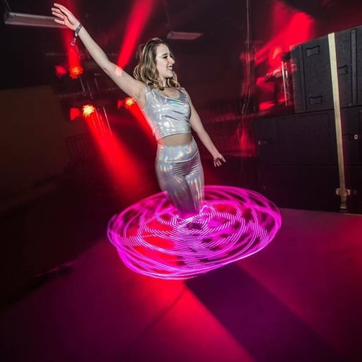 Gallery photo 8 of Lauren Cirque