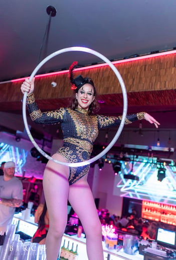 Gallery photo 3 of Lauren Cirque