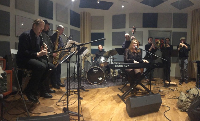 Gallery photo 2 of Retro Remix Orchestra