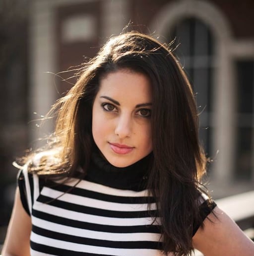 Gallery photo 3 of Lauren Shell