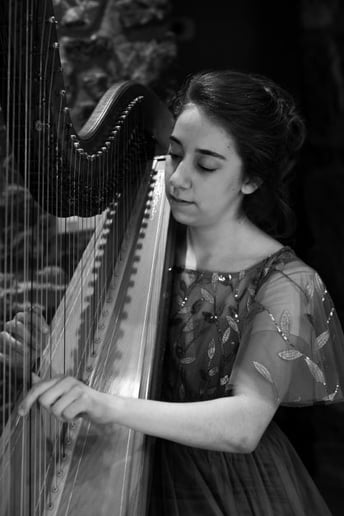 Gallery photo 14 of Lauren Swain, Harpist