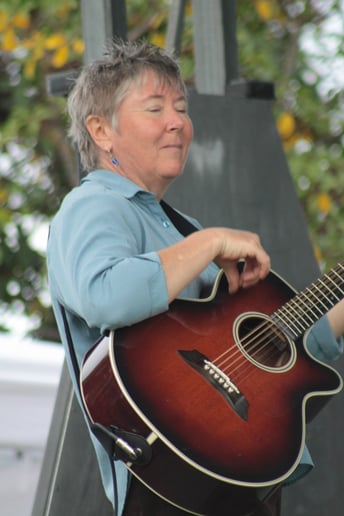 Gallery photo 1 of Laurie