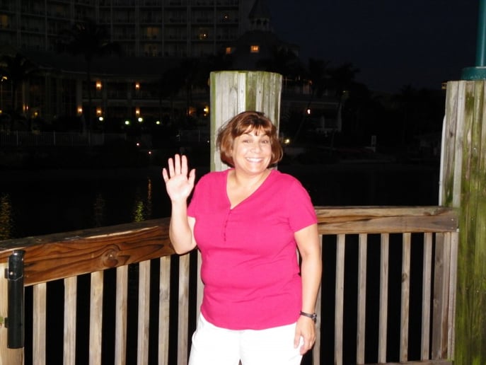 Gallery photo 3 of Laurie Davis,Singer/songwriter