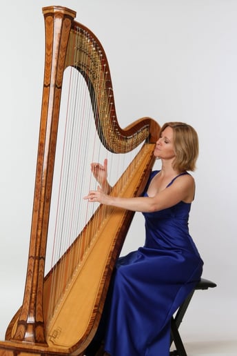 Gallery photo 3 of Laurie Rasmussen, Harpist