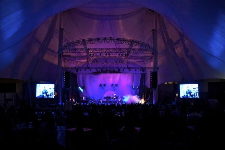 Gallery photo 1 of L.A.vation - The World's Greatest Tribute to U2
