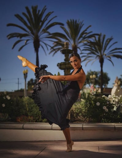 Gallery photo 3 of Laviva Flamenco
